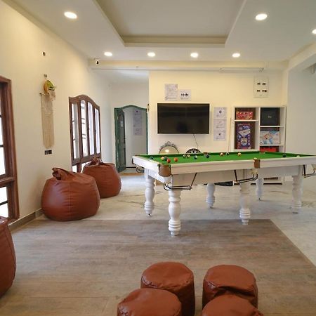 Destin Olympus Banjara Ostello Hyderabad Esterno foto